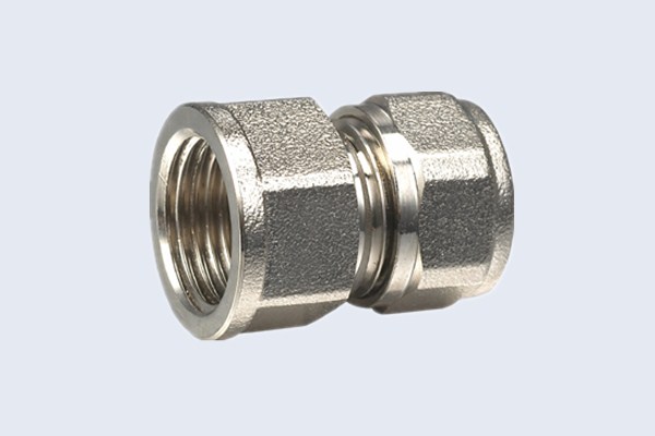 Nipple femelle raccords PEX N40161014